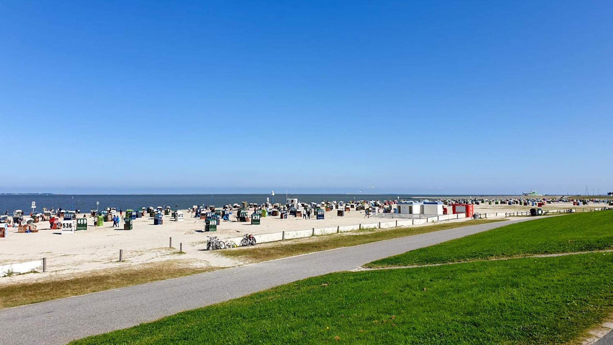 Smittshoern 3 - Nordsee Erdgeschosswohnung Mit Eingezaeunten Garten, Kamin Und Lounge! Altfunnixsiel Екстериор снимка
